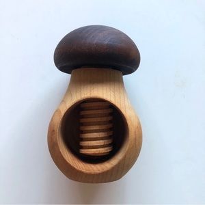 🎁 Free gift with purchase! Nutcracker 🎁